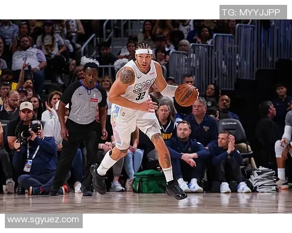 掘金球星在社交媒体分享训练日常，粉丝期待更多表现