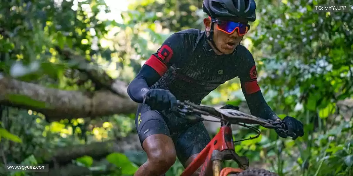 🎧戴上它，沉浸式感受赛场的每一次呼吸！